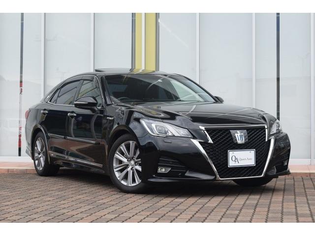 TOYOTA CROWN HYBRID 