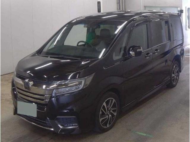 HONDA STEPWAGON SPADA 