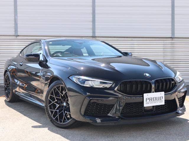 BMW M8 