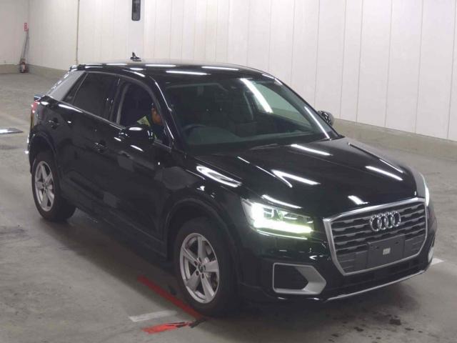 AUDI Q2 