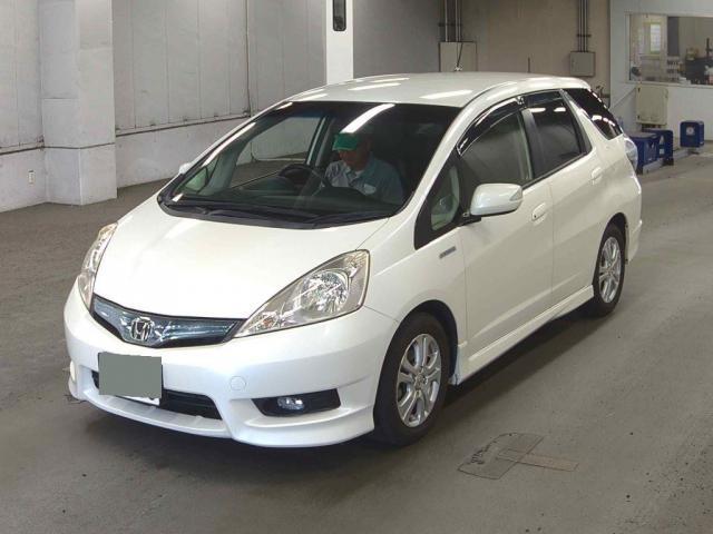 HONDA FIT SHUTTLE HYBRID 