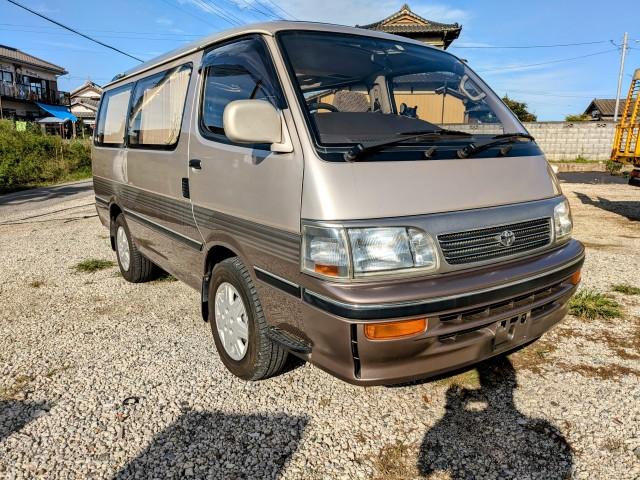 TOYOTA HIACE WAGON 