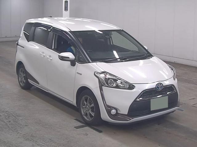 TOYOTA SIENTA 