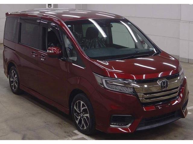 HONDA STEPWAGON SPADA 