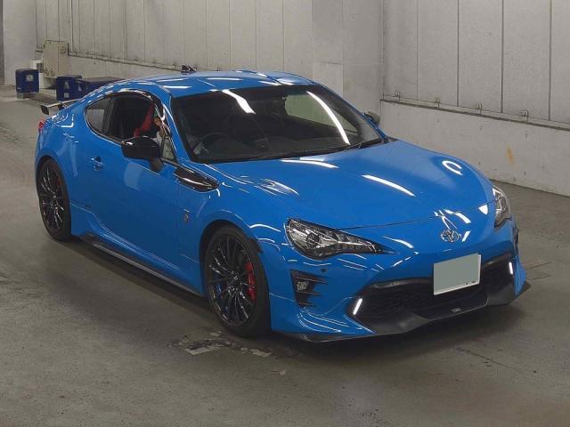 TOYOTA 86 