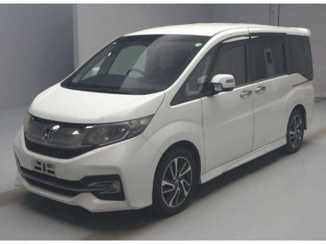 HONDA STEPWAGON SPADA 