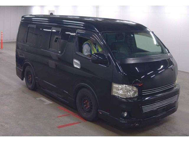 TOYOTA HIACE WAGON 