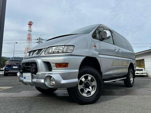 MITSUBISHI DELICA SPACE GEAR 