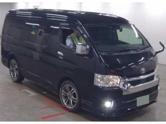 TOYOTA HIACE WAGON 