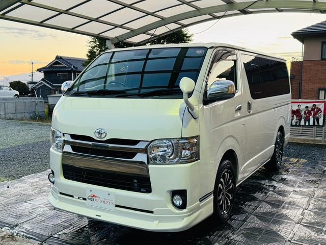 TOYOTA REGIUS ACE VAN 