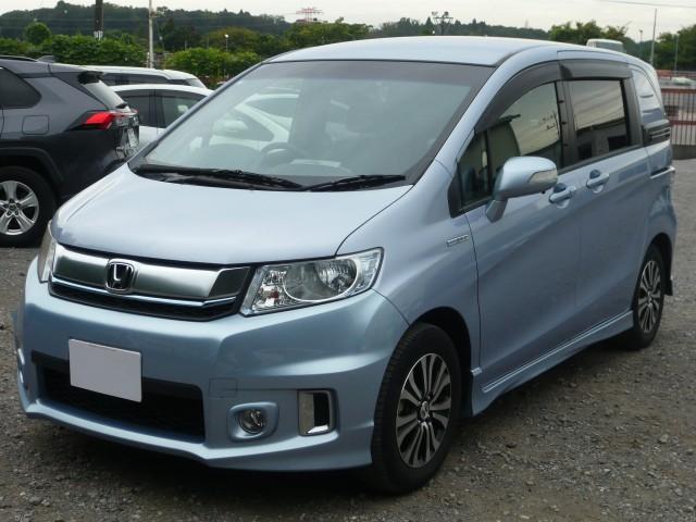 HONDA FREED SPIKE HYBRID 