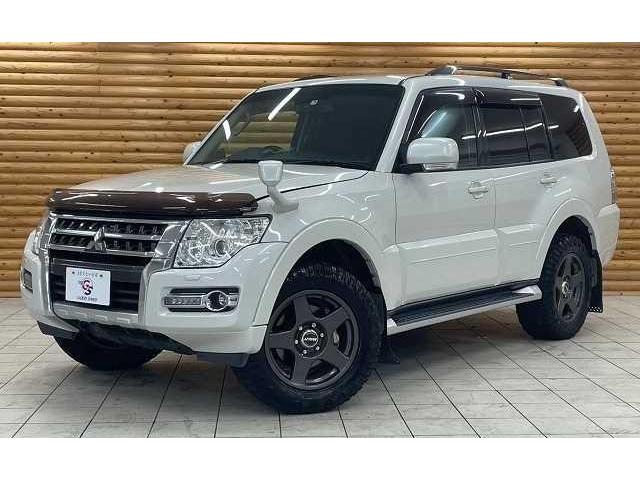 MITSUBISHI PAJERO 