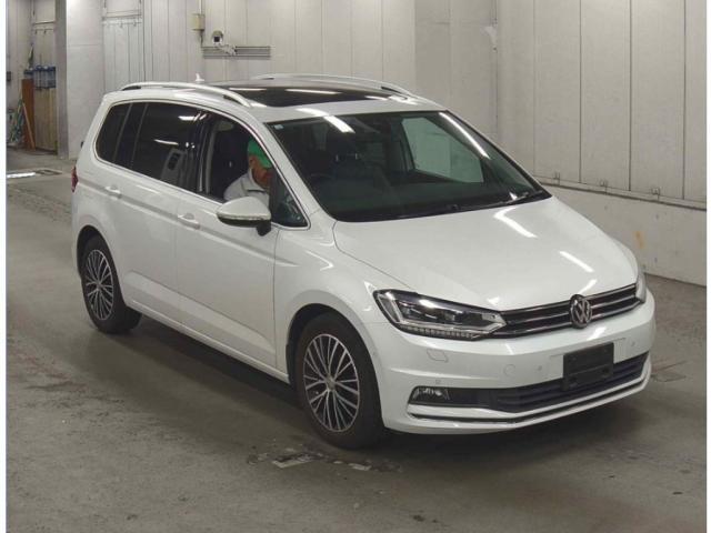 VOLKSWAGEN GOLF TOURAN 