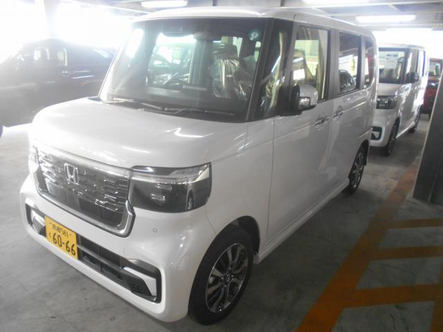 HONDA N-BOX CUSTOM 