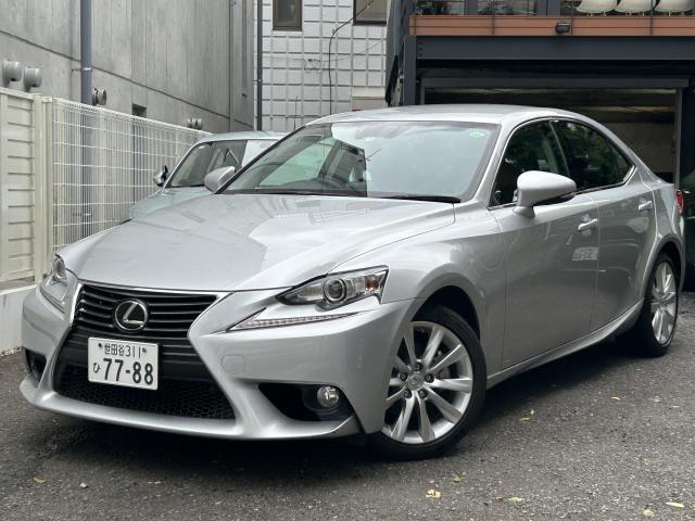 LEXUS IS 