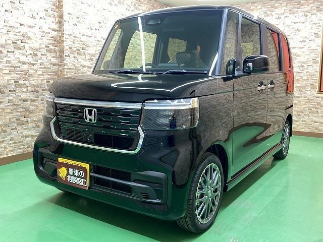 HONDA N-BOX CUSTOM 