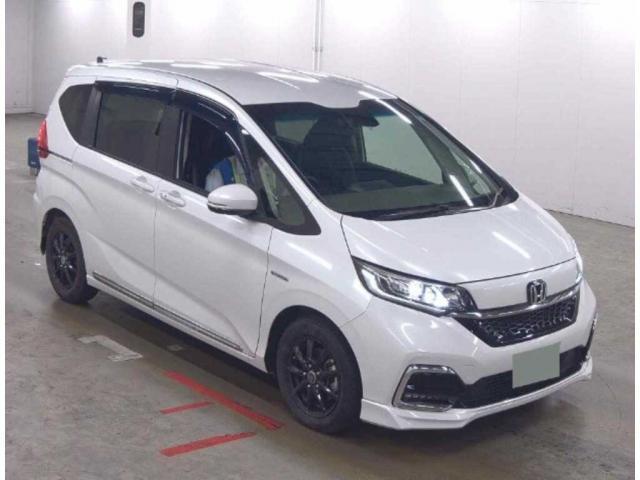 HONDA FREED PLUS HYBRID 