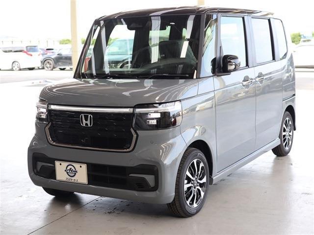 HONDA N-BOX CUSTOM 