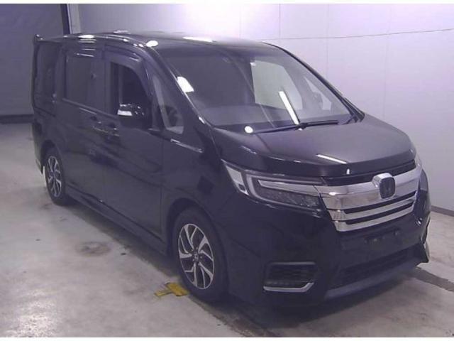 HONDA STEPWAGON SPADA 