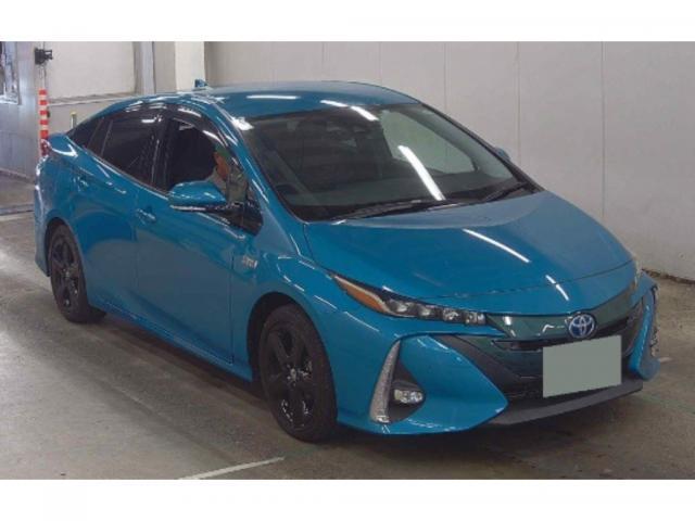 TOYOTA PRIUS PHV 