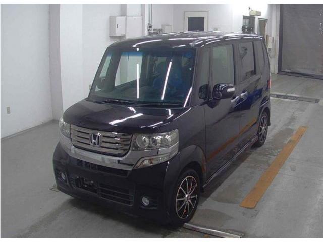 HONDA N-BOX PLUS CUSTOM 