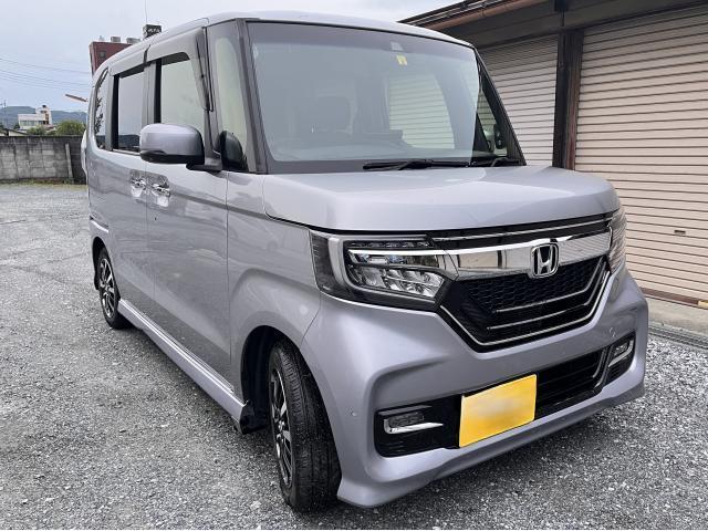 HONDA N-BOX CUSTOM 