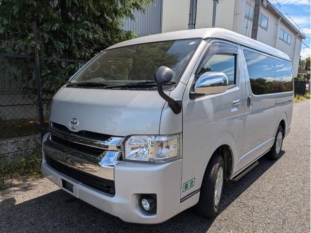 TOYOTA HIACE WAGON 