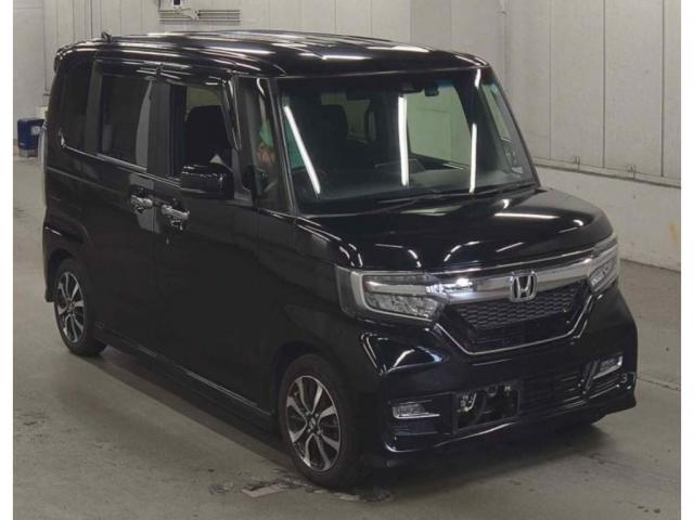 HONDA N-BOX 