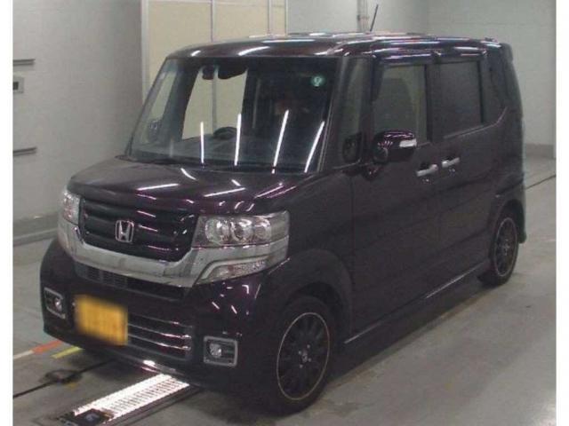 HONDA N-BOX CUSTOM 