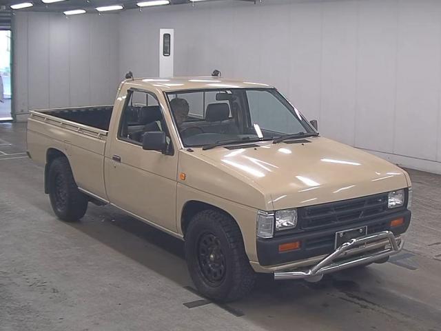 NISSAN DATSUN TRUCK 