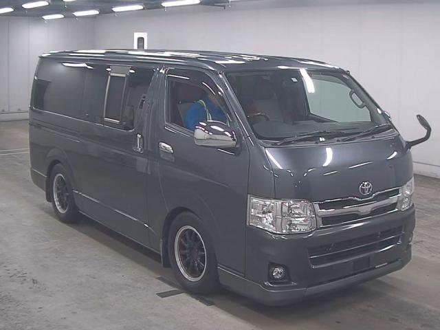 TOYOTA REGIUS ACE VAN 