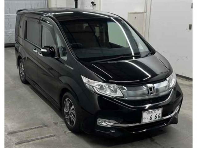 HONDA STEPWAGON SPADA 