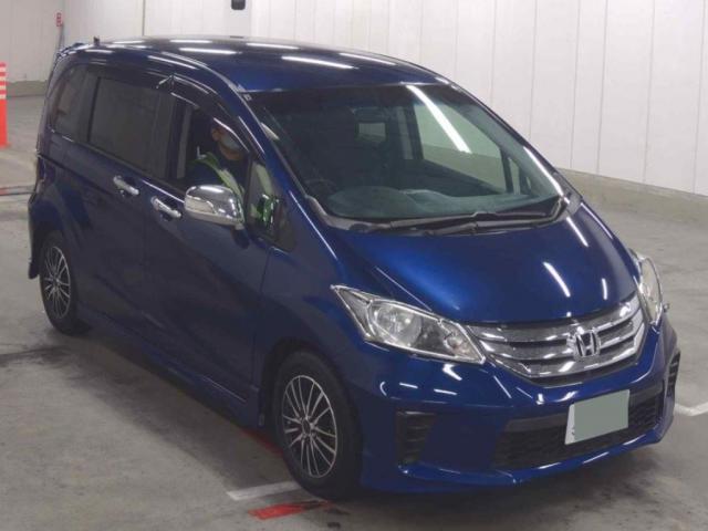 HONDA FREED 