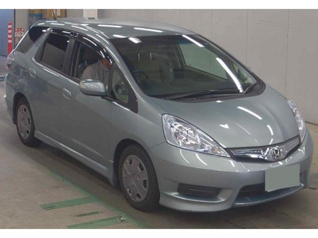 HONDA FIT SHUTTLE HYBRID 