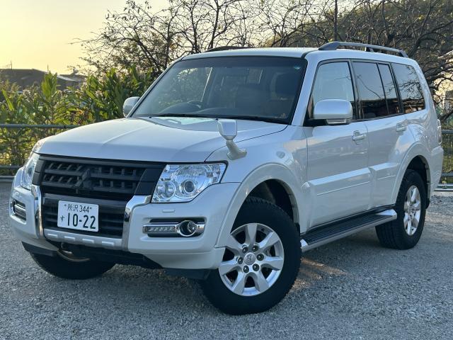 MITSUBISHI PAJERO 