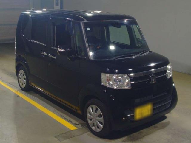 HONDA N-BOX 