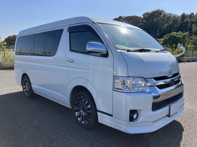 TOYOTA HIACE WAGON 