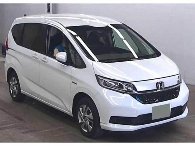 HONDA FREED PLUS HYBRID 