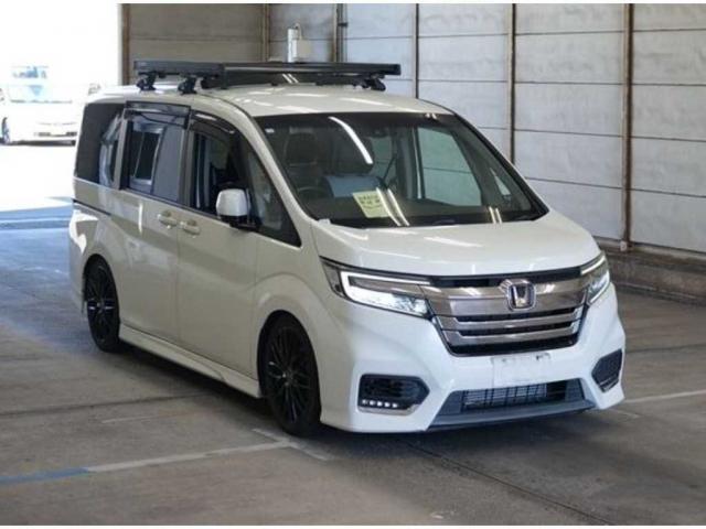 HONDA STEPWAGON SPADA 