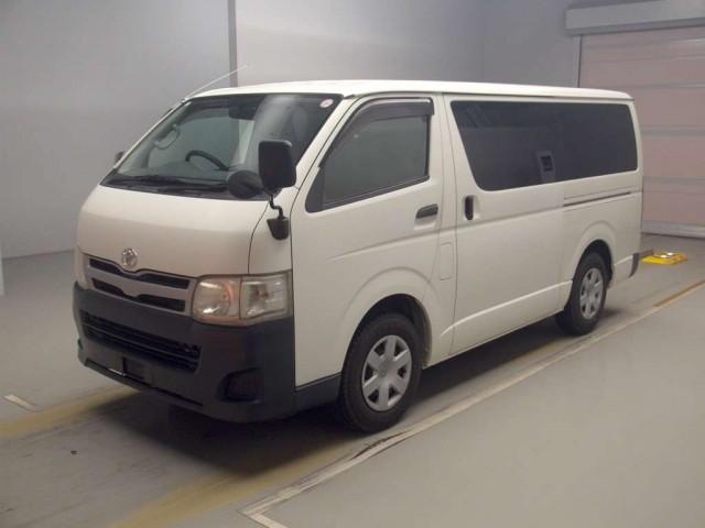 TOYOTA REGIUS ACE VAN 