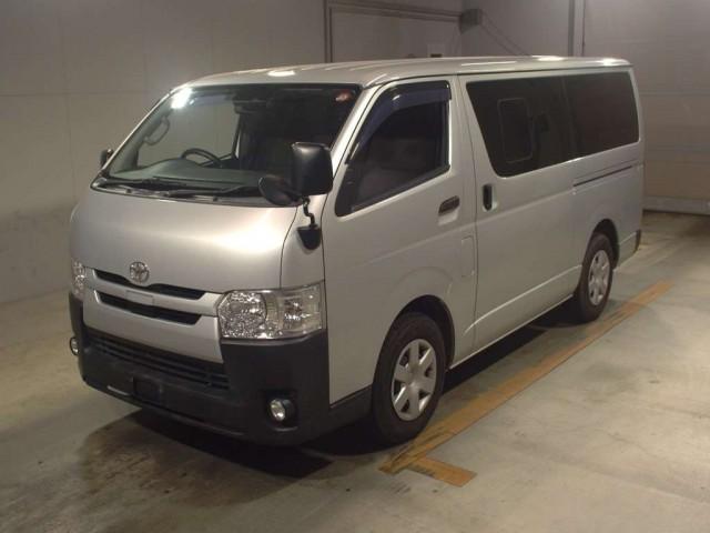 TOYOTA REGIUS ACE VAN 