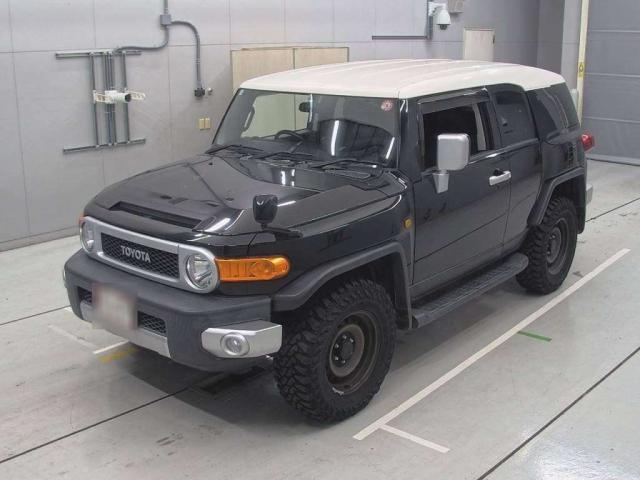 TOYOTA FJ CRUISER 