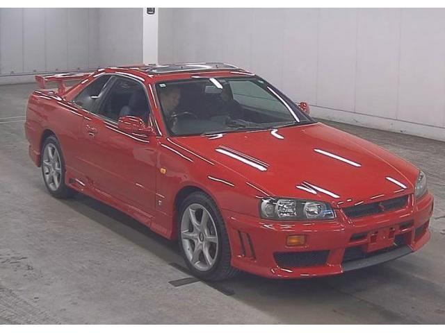 NISSAN SKYLINE 