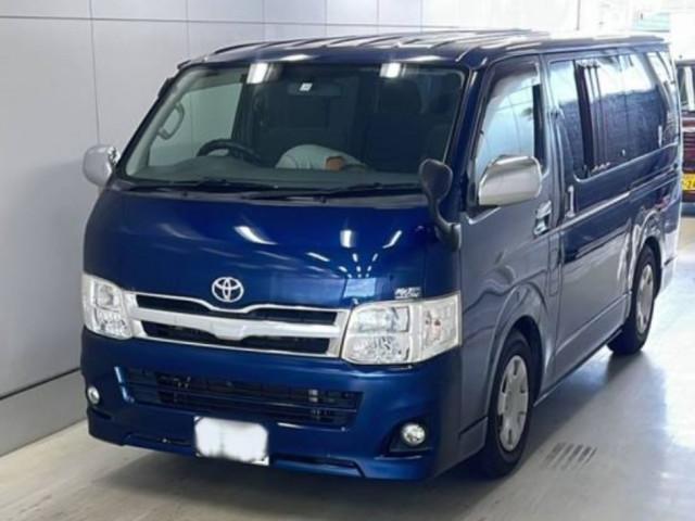 TOYOTA REGIUS ACE VAN 