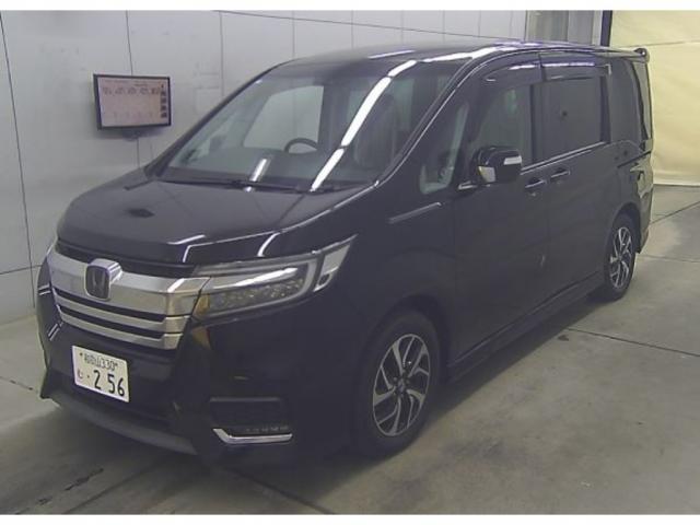 HONDA STEPWAGON SPADA 