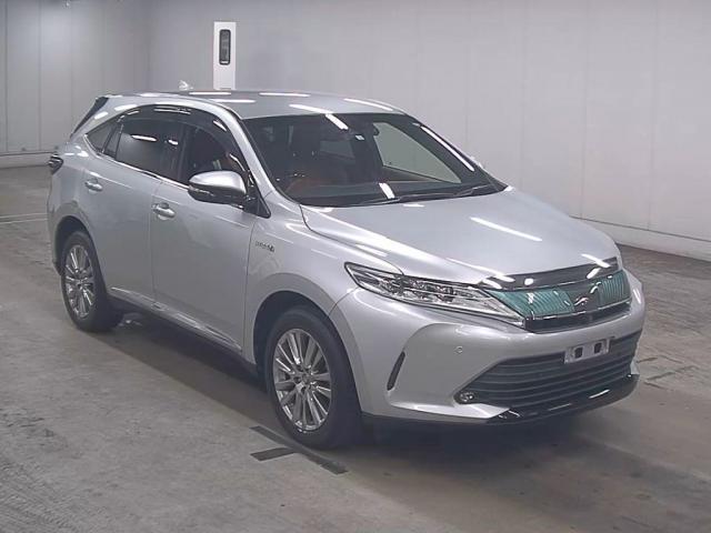 TOYOTA HARRIER HYBRID 