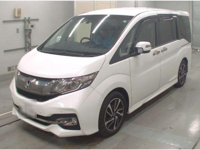 HONDA STEPWAGON SPADA 