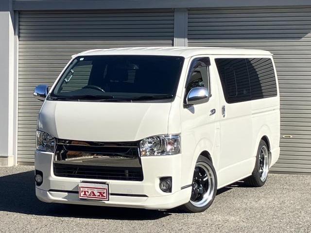 TOYOTA HIACE VAN 