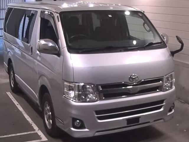 TOYOTA REGIUS ACE VAN 