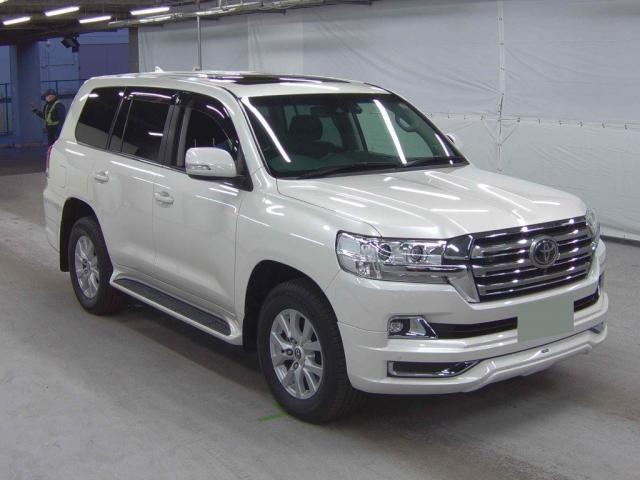 TOYOTA LAND CRUISER 